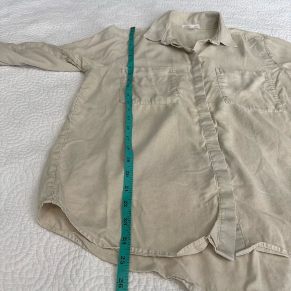 Bella Dahl Light Beige Shirt - Picture 8 of 9